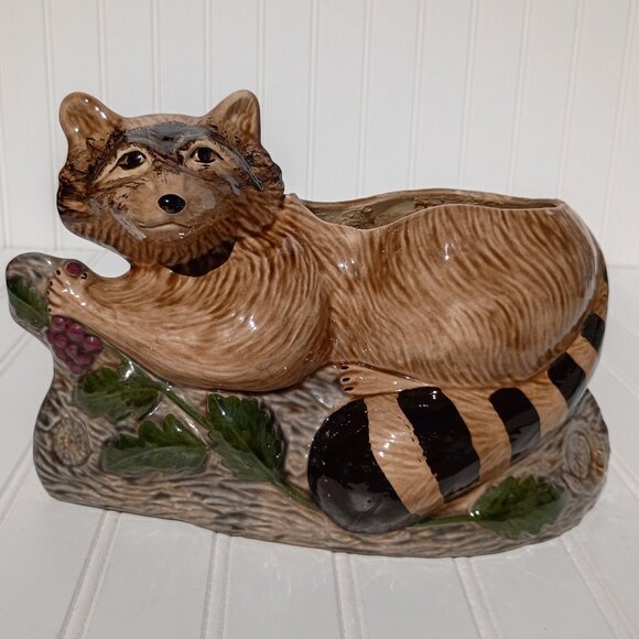 Vintage Ceramic Racoon Planter Flower Pot MCM Handmade in Tennessee Pottery - Picture 1 of 12